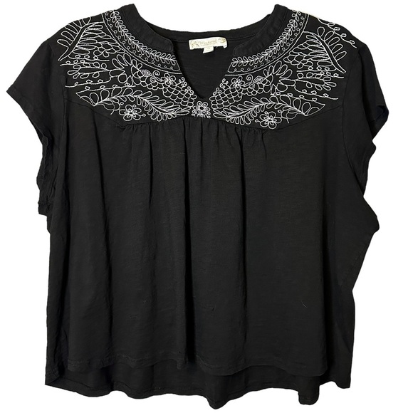 Suzanne Betro black white embroidered tee size‎ 4X - Picture 1 of 7